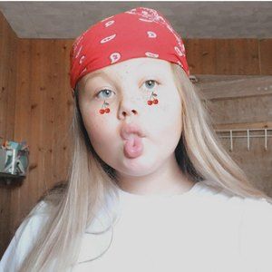 Meet your Posher, Nevaeh